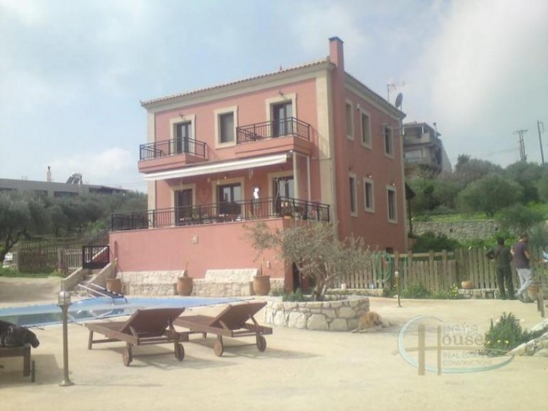 Archanes Kreta, Archanes: Haus in malerischem Dorf zu verkaufen Haus kaufen